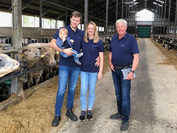 Betriebsleiterfamilie Hagen Betriebsleiterfamilie Hagen